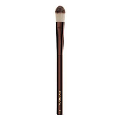 HOURGLASS | No. 8 Large Concealer Brush