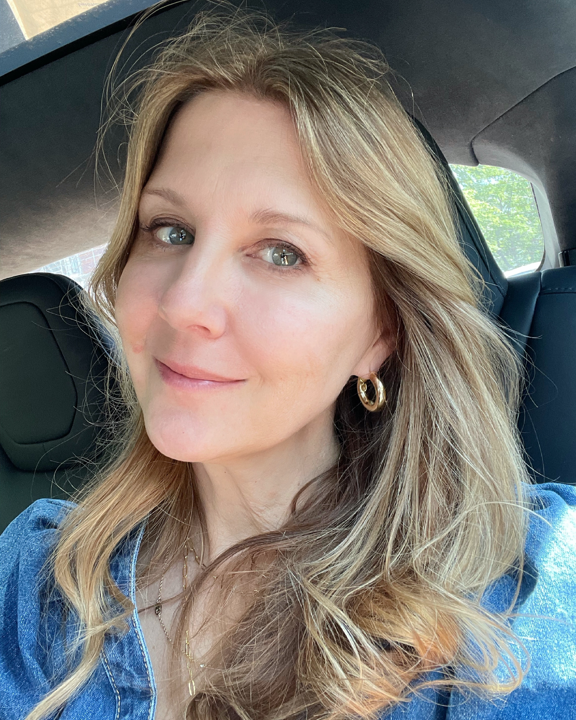 Dr. Sandy Skotnicki